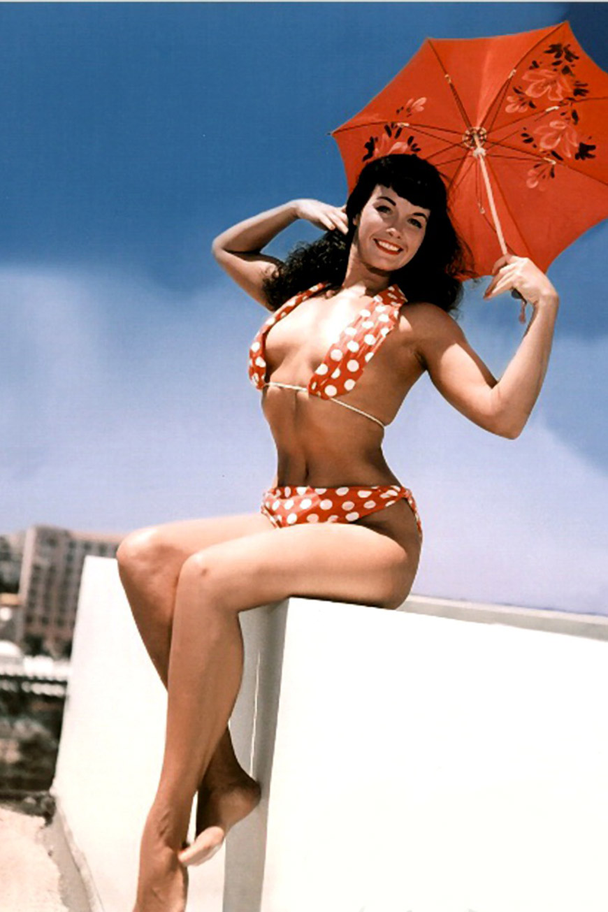 famous_hairstyles_with_bangs-bettie_page